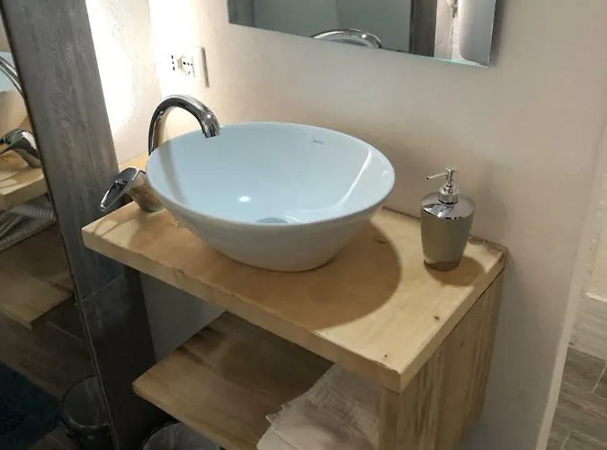 La Casa Di Vany Сasa de vacaciones *